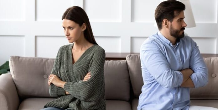 How to Get Out of a Controlling Relationship ? Out of a Controlling Relationship